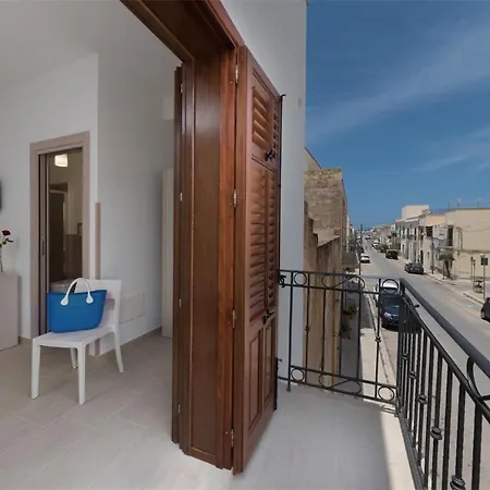 Doride Bed & Breakfast 4*