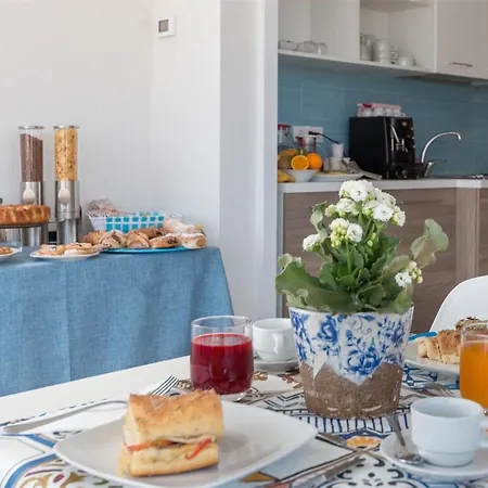 Doride Bed & Breakfast 4*